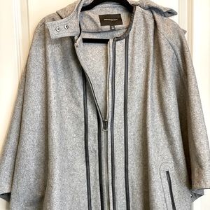 Size L Grey Black Striped Cape 😍